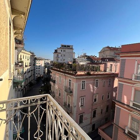 Bonadies64 B&B Salerno Exteriör bild